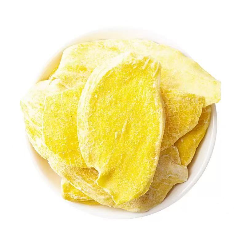 Freeze-Dried Mango Slices (Mangifera indica) — Crisp Bulk 500g Dried Fruit Snack in use