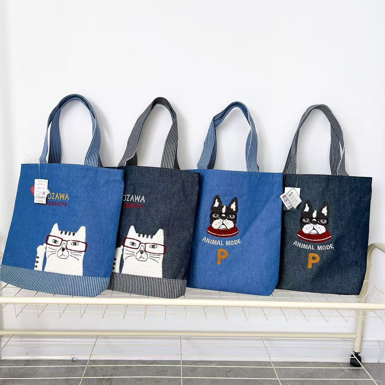 Japanese Kusuguru Authentic Embroidered Cat French Bulldog Shoulder Bag Handbag Denim Commuter Bag Tutoring Bag 435