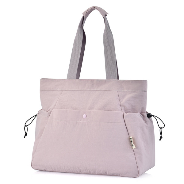 waterproof capacious shoulder bag for yoga