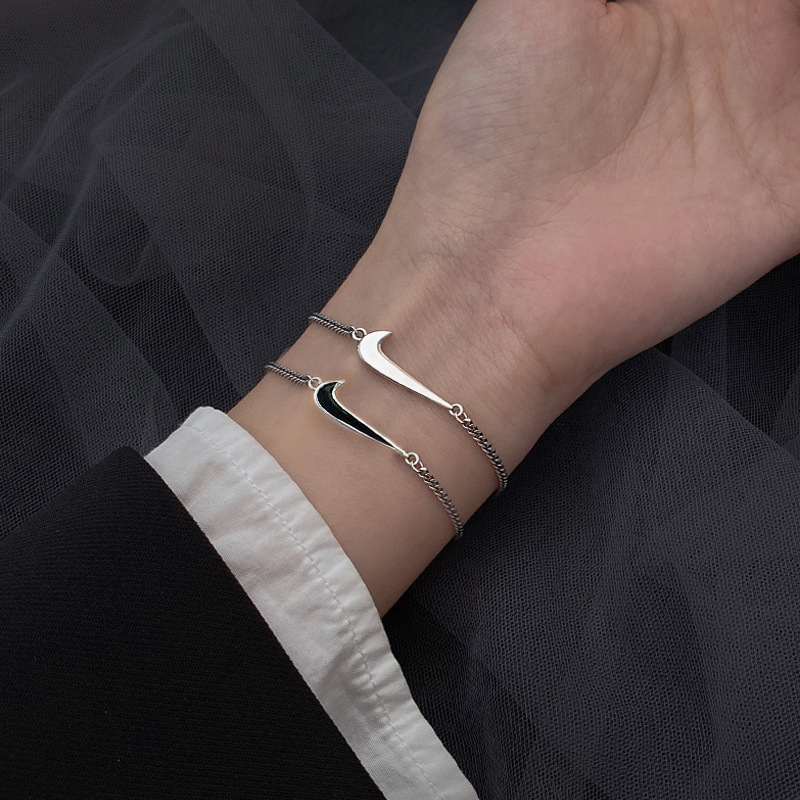 Trendy and Stylish Minimalist Versatile Personality Sports-Style Bracelet with Hook Design, New 2024 Copper Model