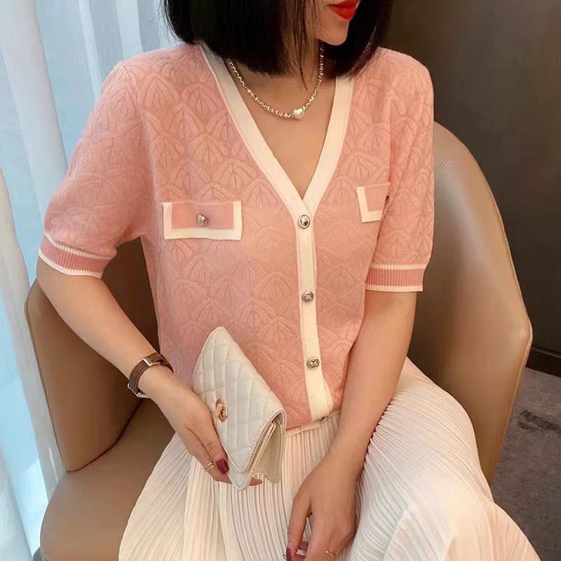 Áo len dệt kim jacquard cổ chữ V tay ngắn, phong cách tiểu thơ, khóa kim loại — Màu đen chi tiết 4