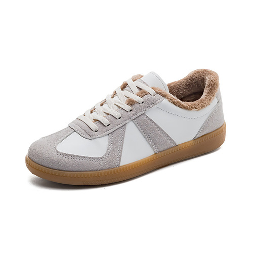 New winter couple's moral training shoes, women's all-match flat casual sneakers, plus velvet warm cotton shoes, white shoes F8821