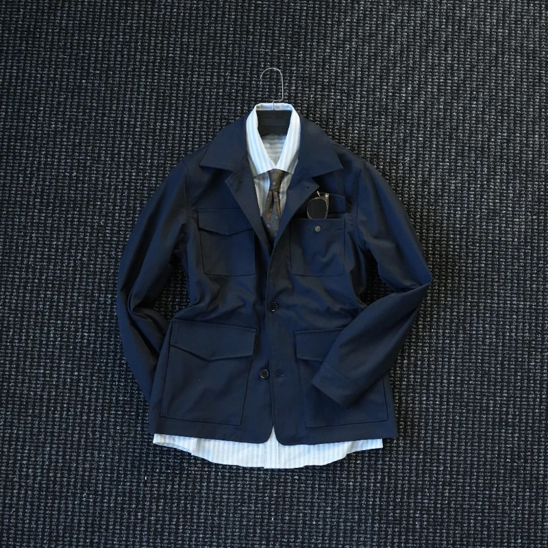 High-Quality Autumn and Winter New Style High-End Multi-Pocket Waist-Cinching Hunting Jacket for Men, Classy and Stylish Shirt Coat for Men