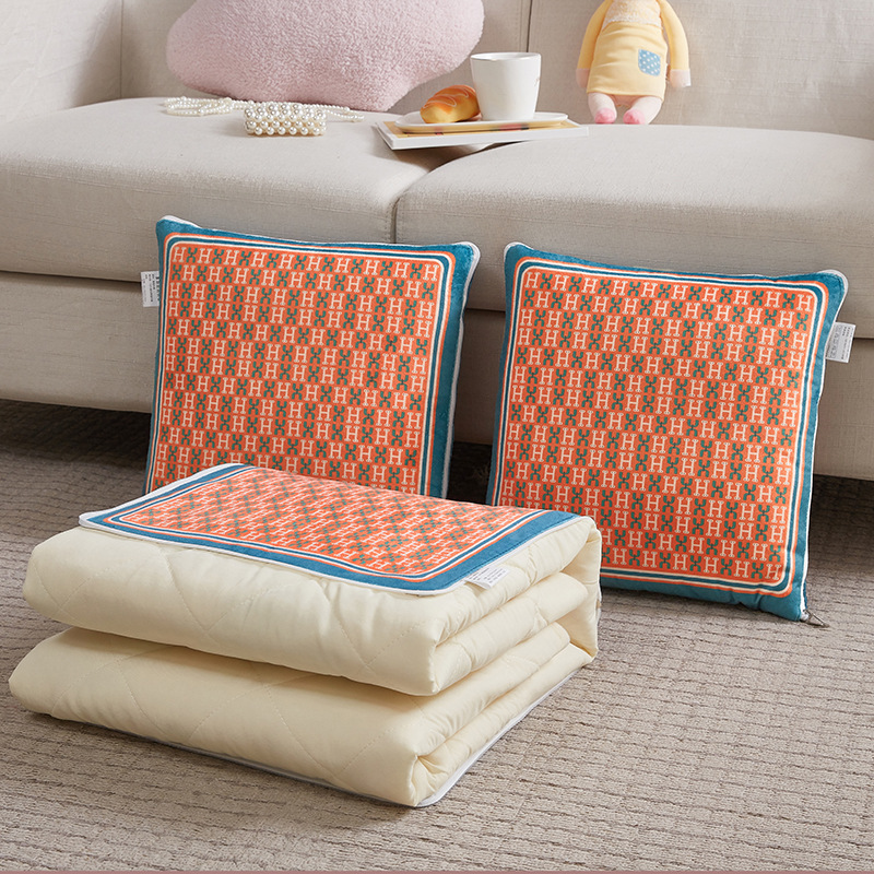 연꽃색(문자 H) 체크무늬 이불