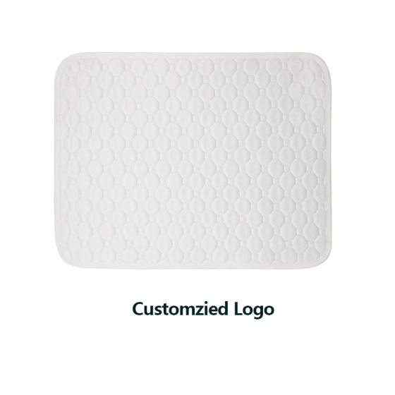 Amazon washable white pet diaper pad non-slip household dog pad four-layer waterproof TPU pet diaper pad