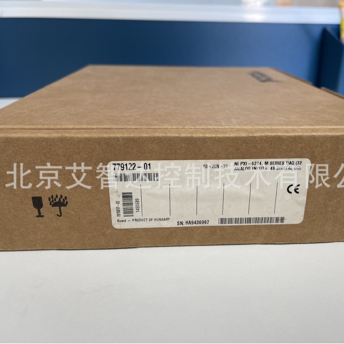 NI PXIE-6284  全新779122-01
