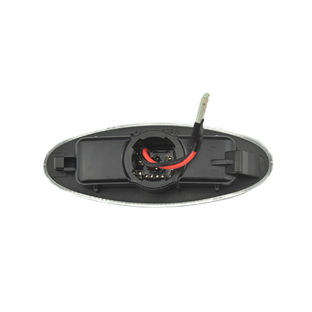 Cross-border applicable Mazda 323 Hafei Xing Purima fender side turn signal LED flowing fender light