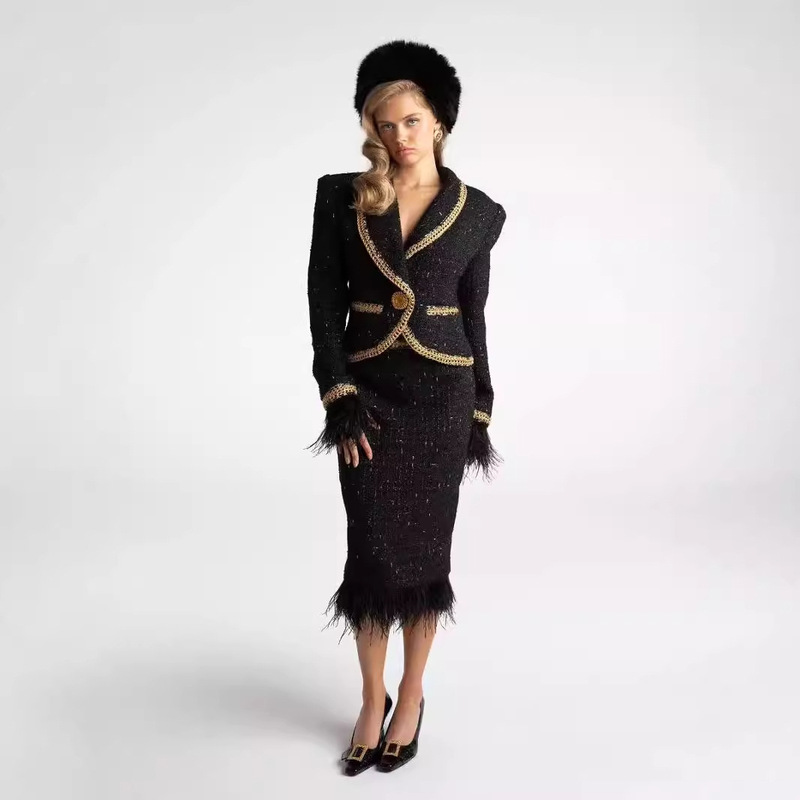 Autumn and Winter Feather-Trimmed Sleeve Set with a Vintage Style Feather Hem Jacket and Half Skirt