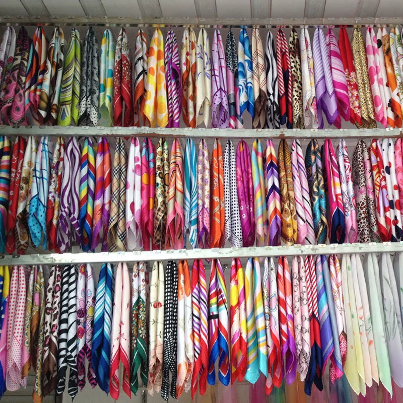 Универсальный волшебный шелковый шарф ярких цветов, подарок, маленький квадратный шарф, стюардесса, Unicom, стандартный маленький квадратный шарф для отеля 50*50