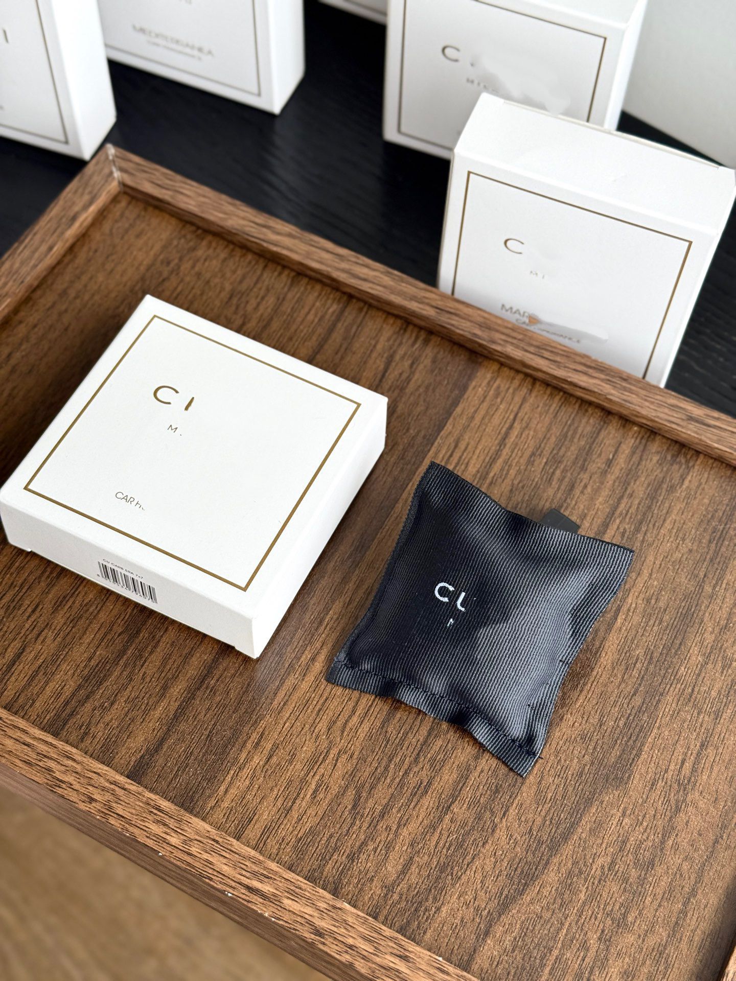 Italian Niche Car Fragrance Pack Cu*Ti Car Fragrance Fresh Scent Sachet Car Air Vent Car Fragrance
