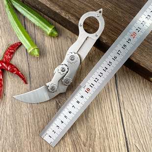 Outdoor mechanical claw claw knife straight knife folding high hard self-defense carry-on claw folding multi-function survival knife knife knife