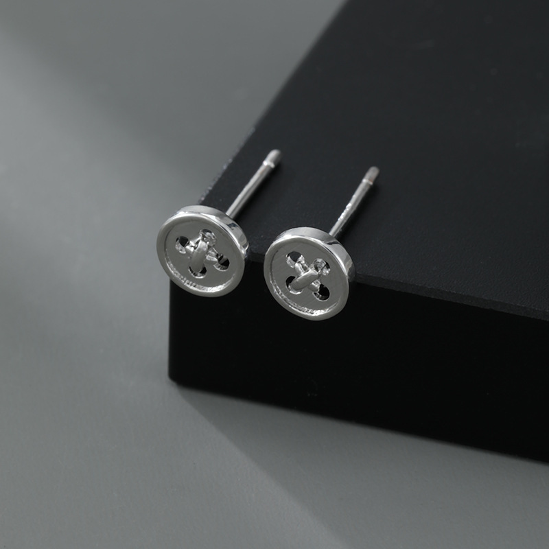 Cool Men’s Stud Earrings Minimalist Stainless Steel Hypoallergenic_voghion.com