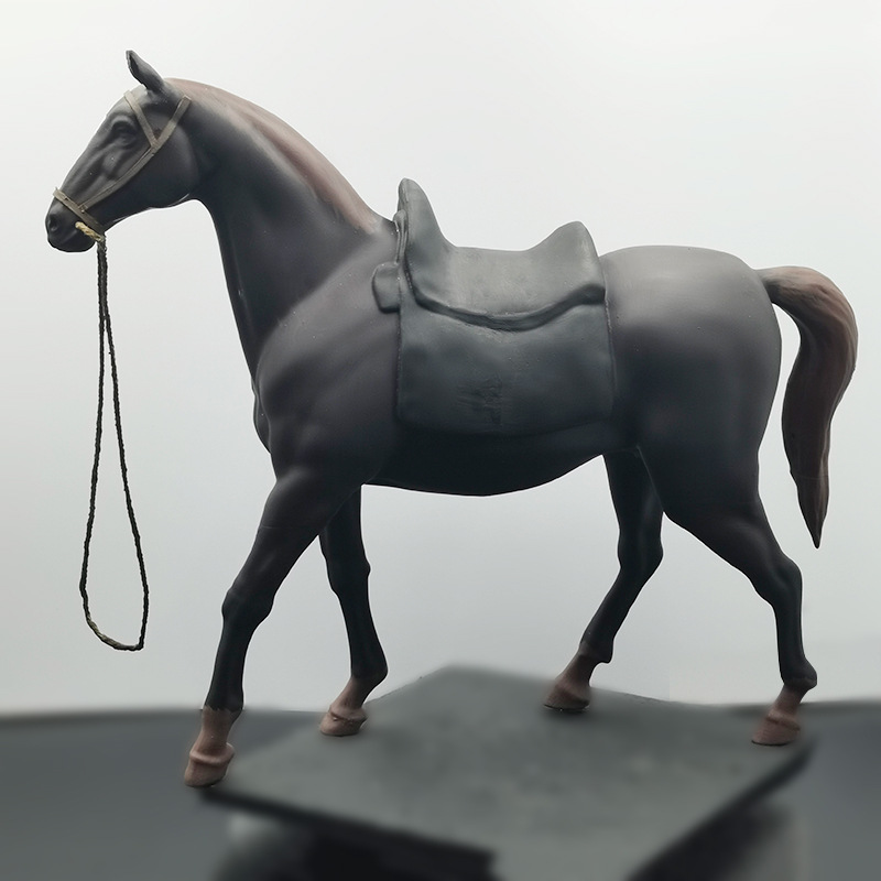 1:25 corresponds to 7cm characters-ma-03