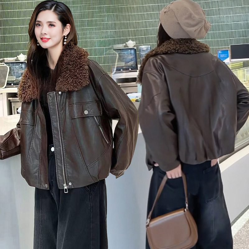 Fashionable Velvet Short Leather Jacket for Women 2025 Winter New Korean Style Loose Warm Leather Jacket Women's Tops