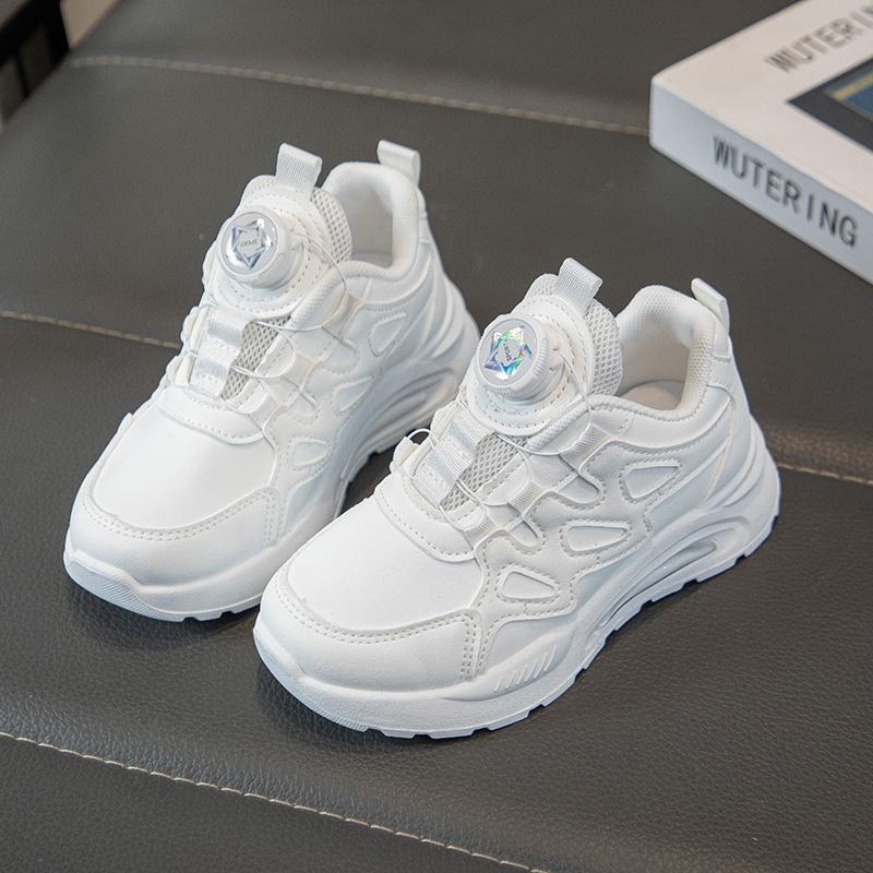 Zapatos deportivos para niños otoño e invierno 2025 nuevos zapatos blancos casuales botón giratorio para niños zapatos para correr zapatos para niñas zapatos para padres