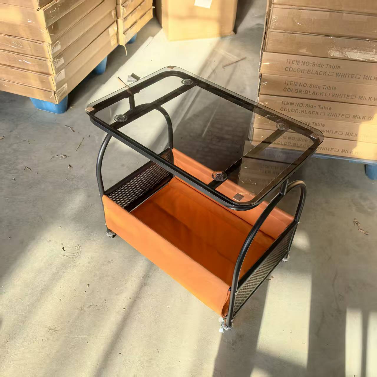 블랙 프레임 + 브라운 가죽