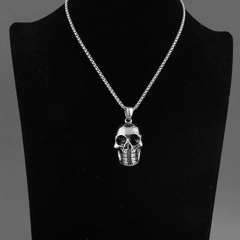 New Punk Titanium Necklace Metal Skull Stainless Steel Pendant for Men's Personalized Accessories_voghion.com