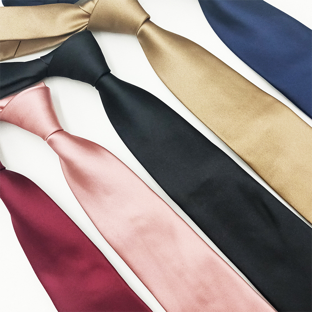 Corbata de poliéster teñido en hilo de alta densidad, color puro, estilo formal, informal de negocios, negra, atada a mano, estilo 8 cm, lista para usar del fabricante