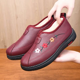 女式布鞋;女式休闲单鞋;女式棉鞋