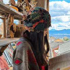 女款段染森系小众镂空手工包头帽钩花复古民族羊毛针织帽女彩虹帽