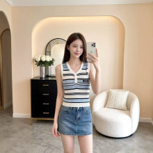 ���͸߶�Ůװ 26�����¿�miuϵV��������֯���ļ���ٴ���֯����