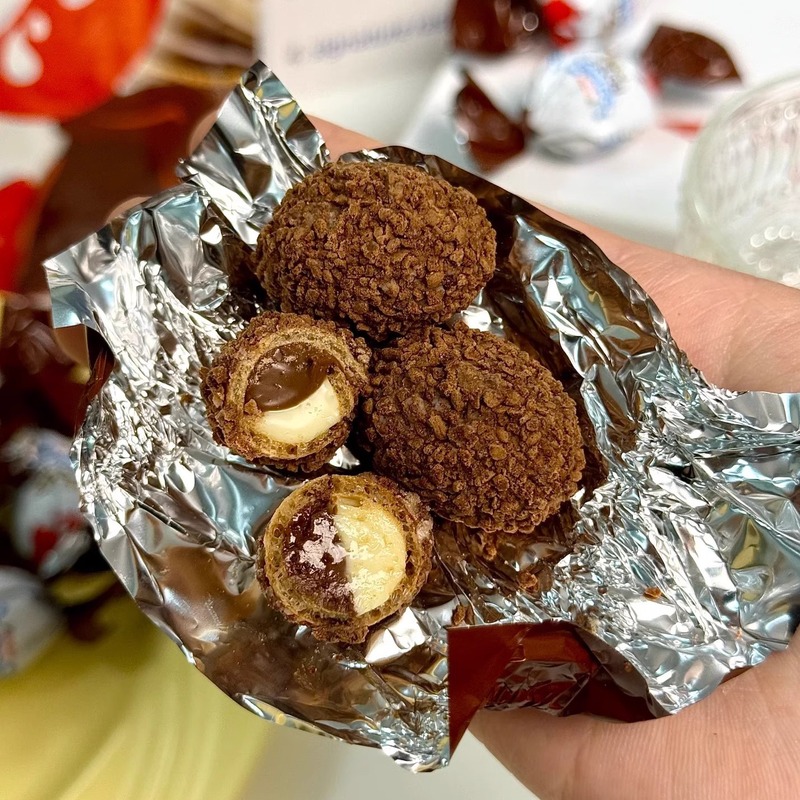 キンダー キンダー クリスピーココアクリーム チョコレートボール ウエハース ミニサンドイッチ スナック ファニーエッグ 子供用|undefined