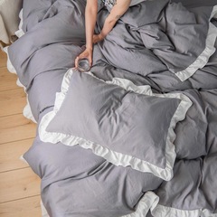 韓国版の枕カバーのペアは一人で枕の皮の色の学生の枕カバーの王女風寮の枕カバーの卸売りをします。