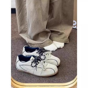 Niche Forrest Gump Training Shoes Women's 2025 Spring New Interior Heightening Retro All-match Flat Casual Sports Sneakers
