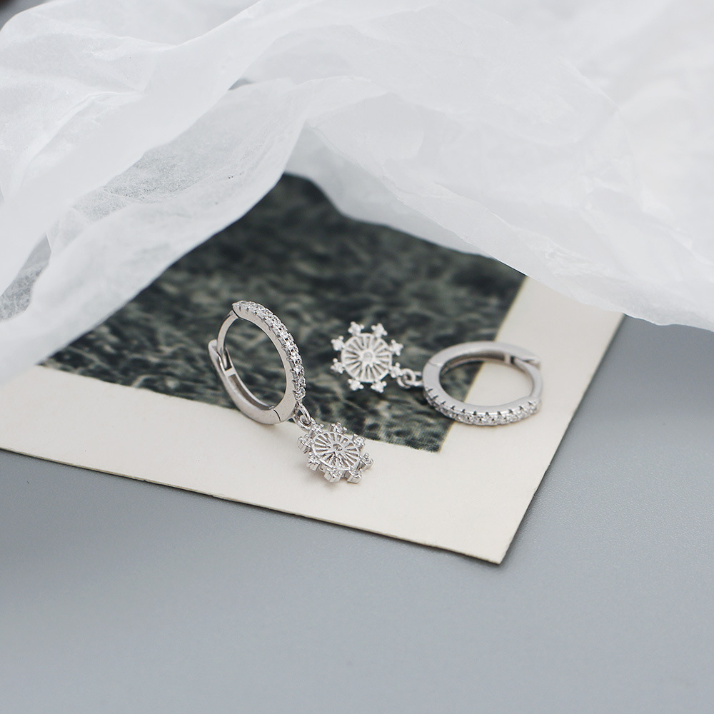 Fashion Geometric Sterling Silver Plating Zircon Earrings 1 Pair