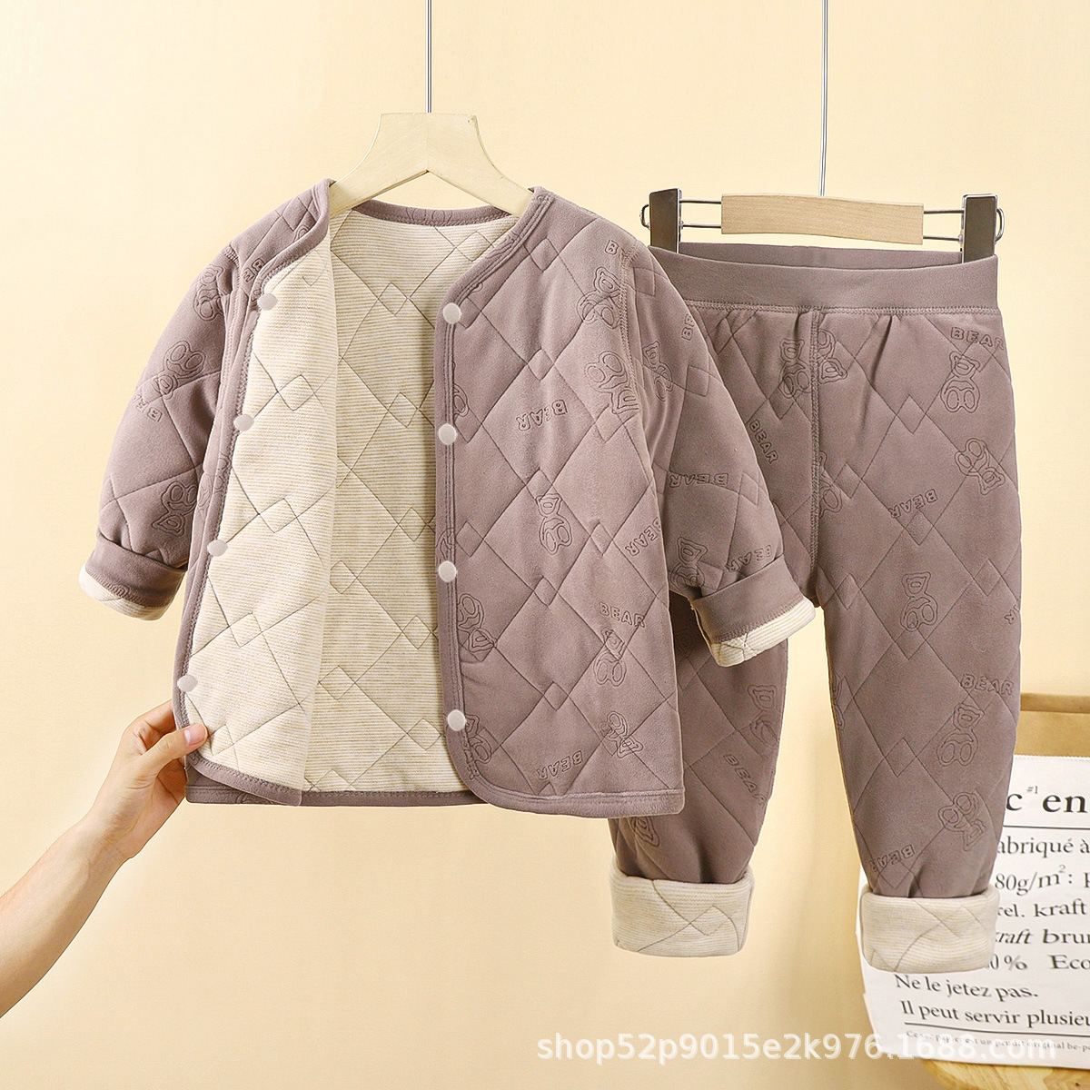 Uniformes escolares infantiles artefactos de otoño y invierno nuevos tres capas de algodón de algodón para niños con camisa de algodón gruesa con chaqueta de algodón para niñas clase A