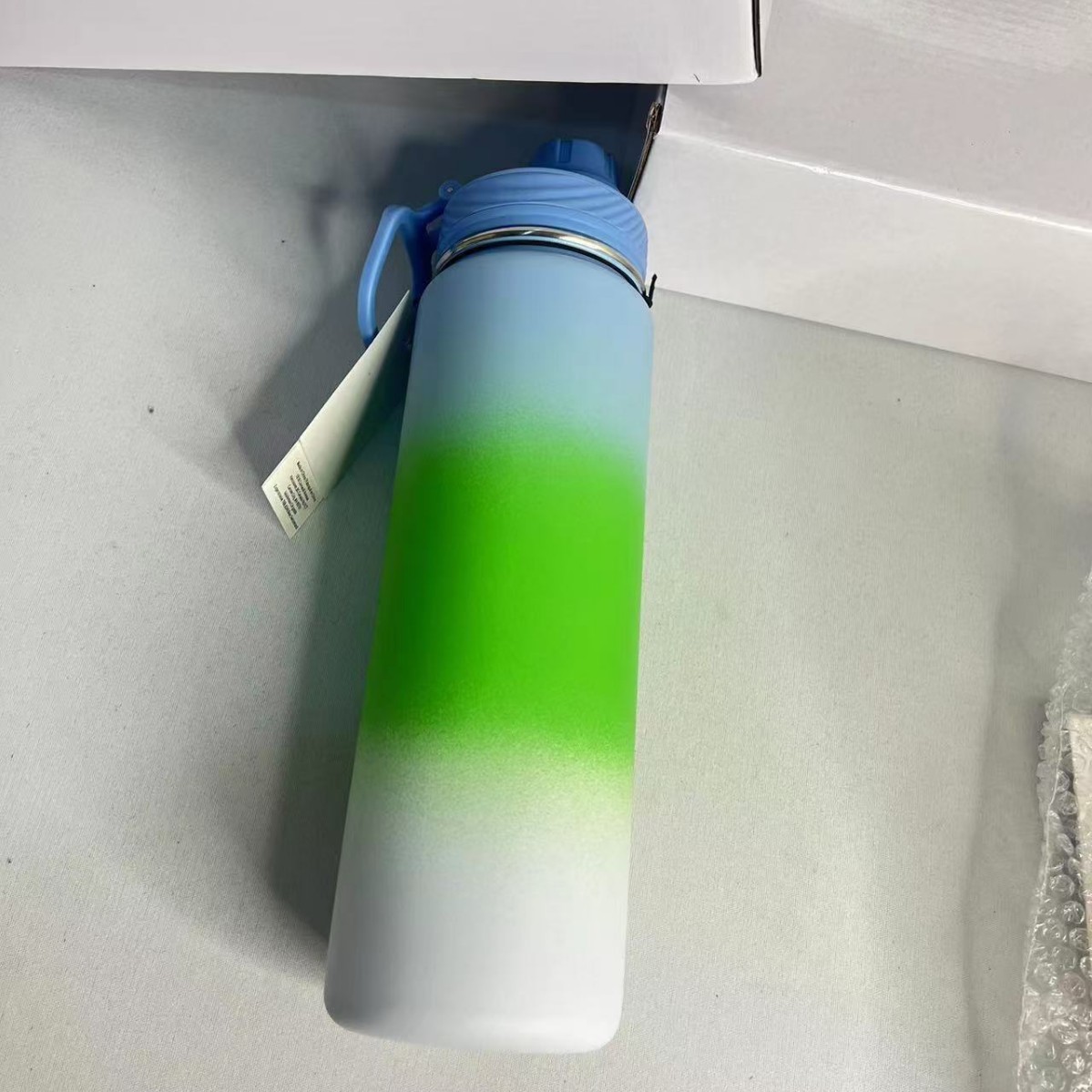 Transfronterizo 304 taza de acero inoxidable 24oz taza espacial de gran capacidad expuesta al aire libre taza de agua de yoga