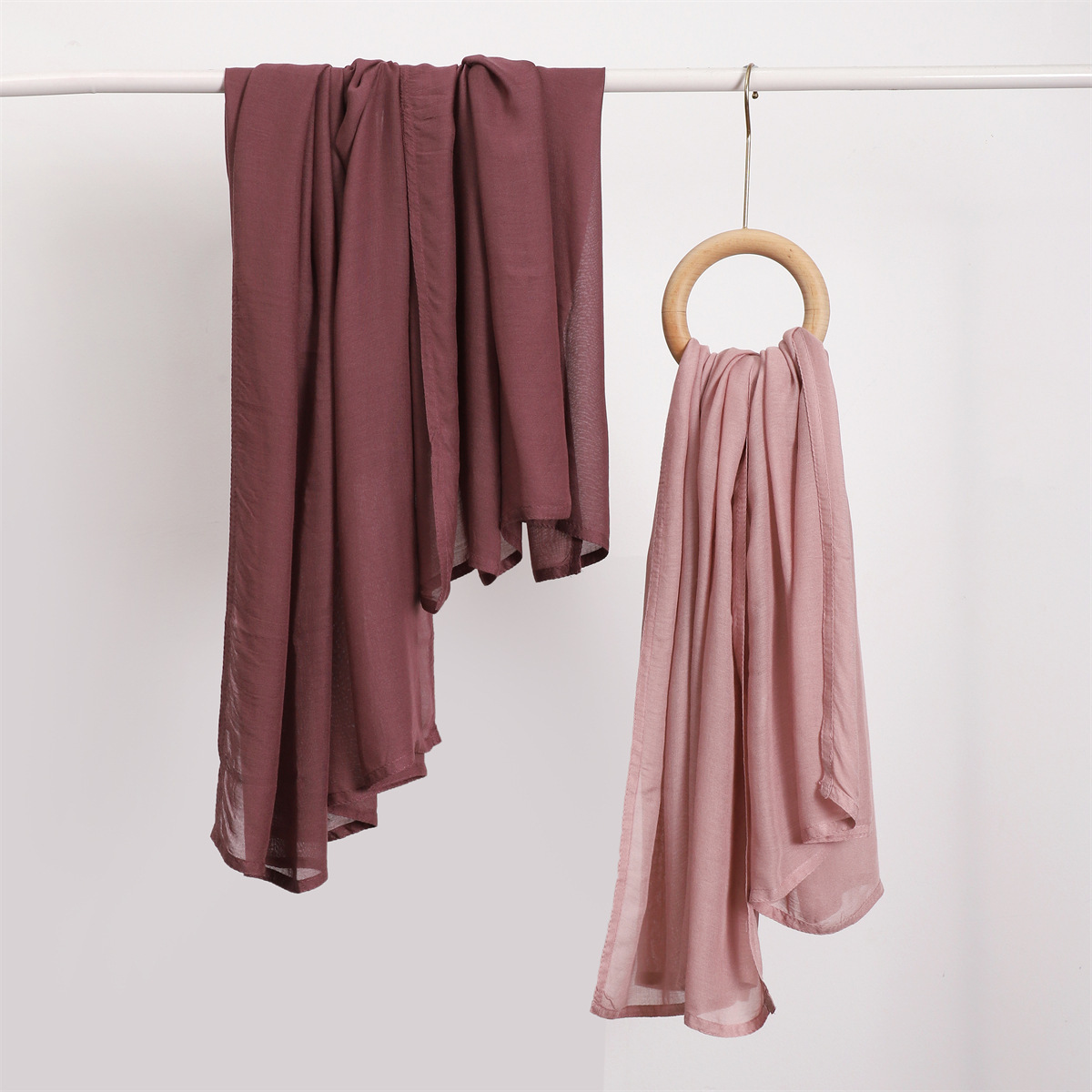 Soft Viscose Cotton Solid Color Scarf Fashion Wide Edge Thin Hijabs High Quality Headscarf Long Shawls for Muslim Woman