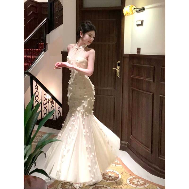 Elegant Evening Dress for Women 2026 New Chinese Style Three-Dimensional Embroidered Mesh Dress Niche National Style Fishtail Dress
