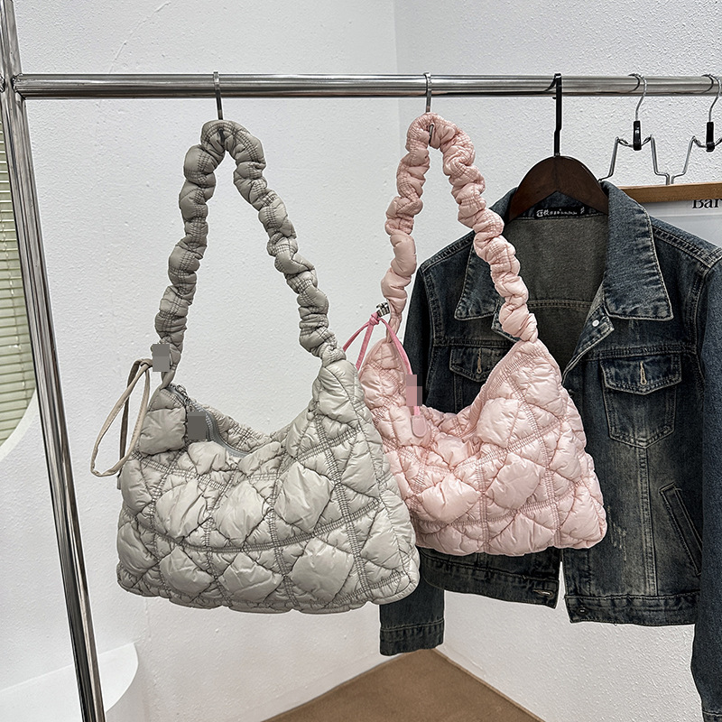 New Wandering Cloud Bag Bubble Pleated Down Bag Shoulder Bag Crossbody Bag Hand-held Armpit Bag_voghion.com