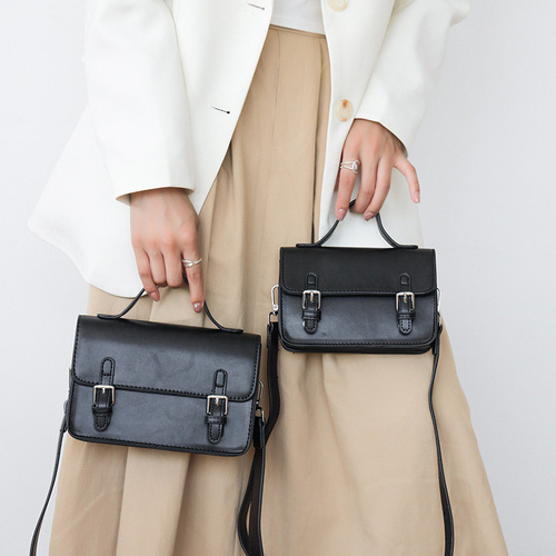 Cross-border crossbody bag men's niche design trendy brand small square bag new 2024 fashion shoulder bag men's texture bag