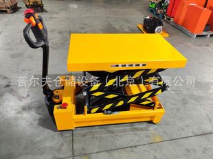 Manufacturers electric platform truck mobile scissors hydraulic lift small lift flatbed truck mold truck Beijing