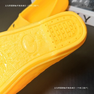 ���S������Ь������Ь��ܛ�Ǵ��г����͸�⹤���S��Ь�ڱ�Ь