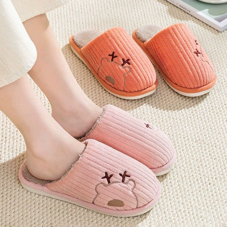 Новые зимние льняные тапочки Xinwang с мягкой амортизацией для женщин, домашние тапочки на толстой подошве из хлопка и льна для мужчин, оптом.