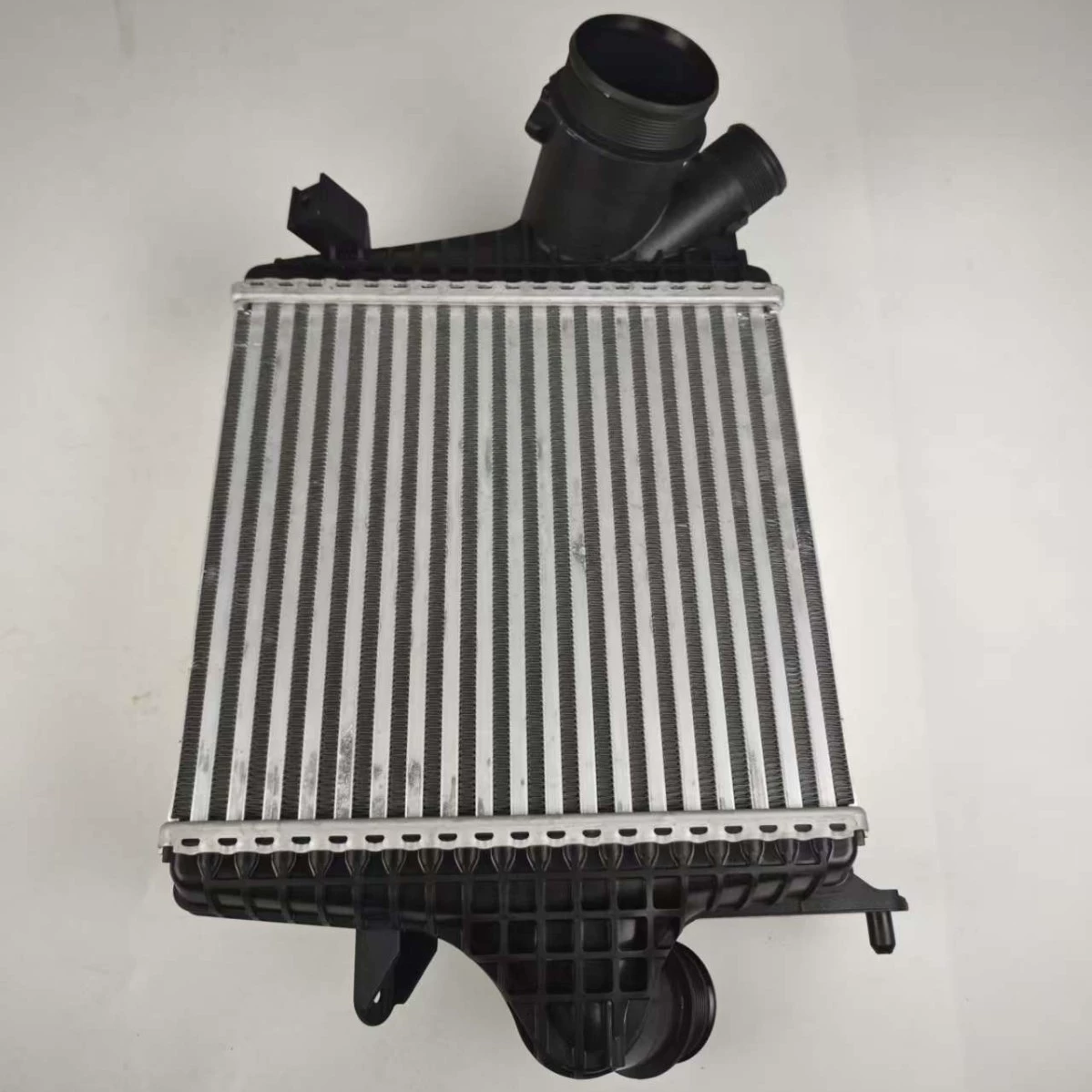 Фабрика Прямая продажа ODi Q7 (4MB, 4MG) Наддувный промежуточный охладитель 3.0 TDI e-tron quattro