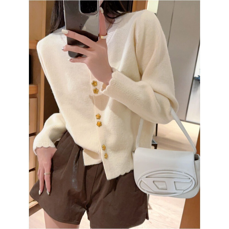 Chanel-Style Chic Lace Knit Cardigan for Women, New Spring and Autumn Design, Fashionable Short Soft Sweater Jacket Trendy