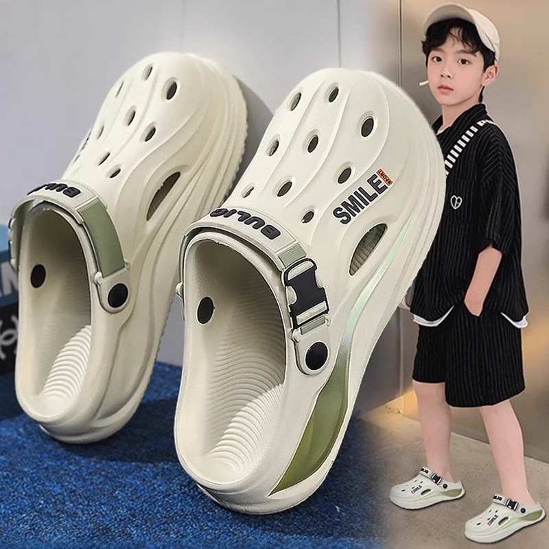 Children's Croc Shoes Boys' Slippers Summer Outerwear Non-Slip Beach Sandals for Middle and Large Boys Two-Wear Sandals