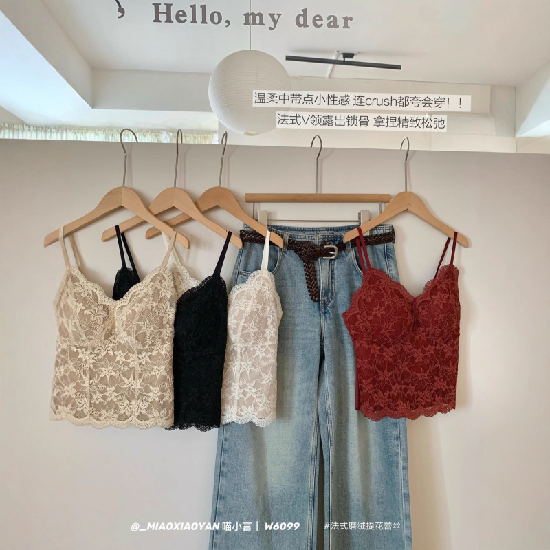 秋冬新款W6099#法式磨绒提花蕾丝吊带暖糯舒适时尚百搭V领背心女|undefined