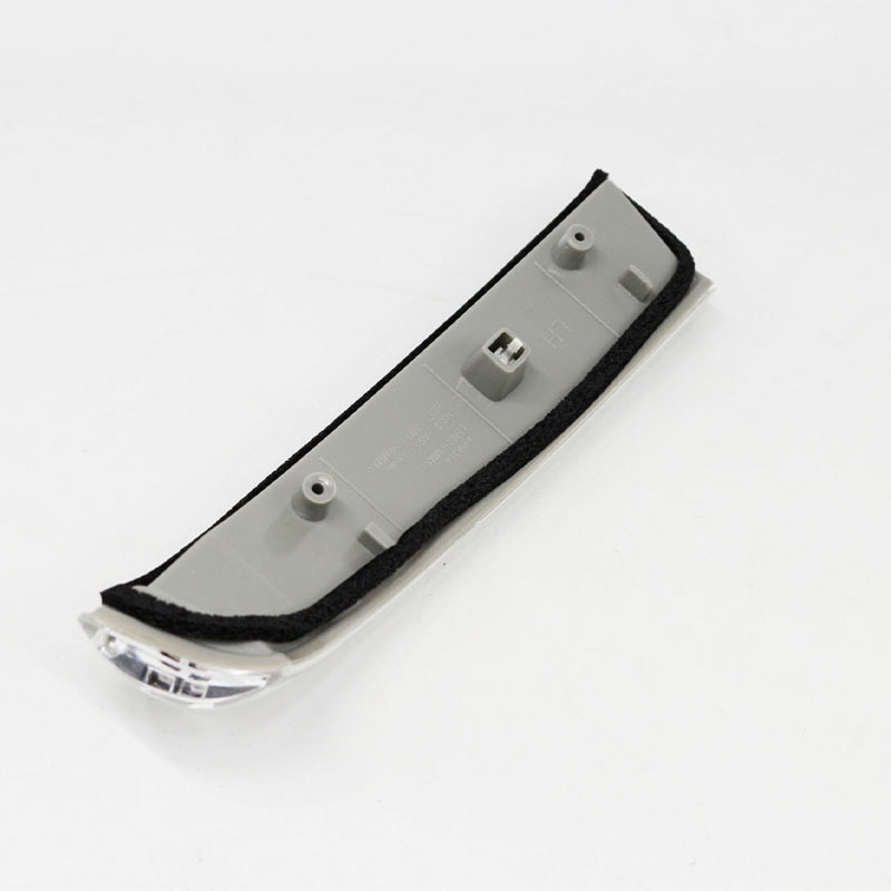 876133J000 is suitable for the left rearview mirror LED turn signal light of Hyundai Santa Fe, Veracruz, IX55