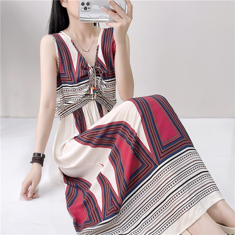 Cotton Silk Dress Vest Beach Long Dress Women's 2025 Summer New Style Bohemian Floral Dress Extra Long