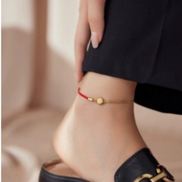 Wenjian suerte de doble cara tridimensional pequeña marca afortunada cuerda roja tobillos mujer temperamento simple 2023 nuevos pies de nicho