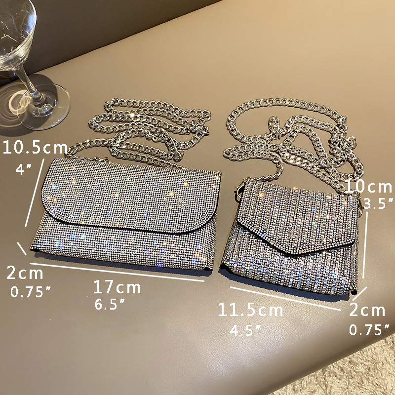 2024 Mini bolso de diamantes de imitación Guangzhou Trend Cross-border Foreign Trade Chain Ropa de cena con estilo bolso de tarjeta de cambio bolso de mensajero
