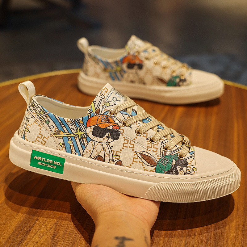 Herren 2024 Winter neuer Trend vielseitige leichte Luxus weiße Graffiti Mode weiche Sohle Casual Board Schuhe_voghion.com