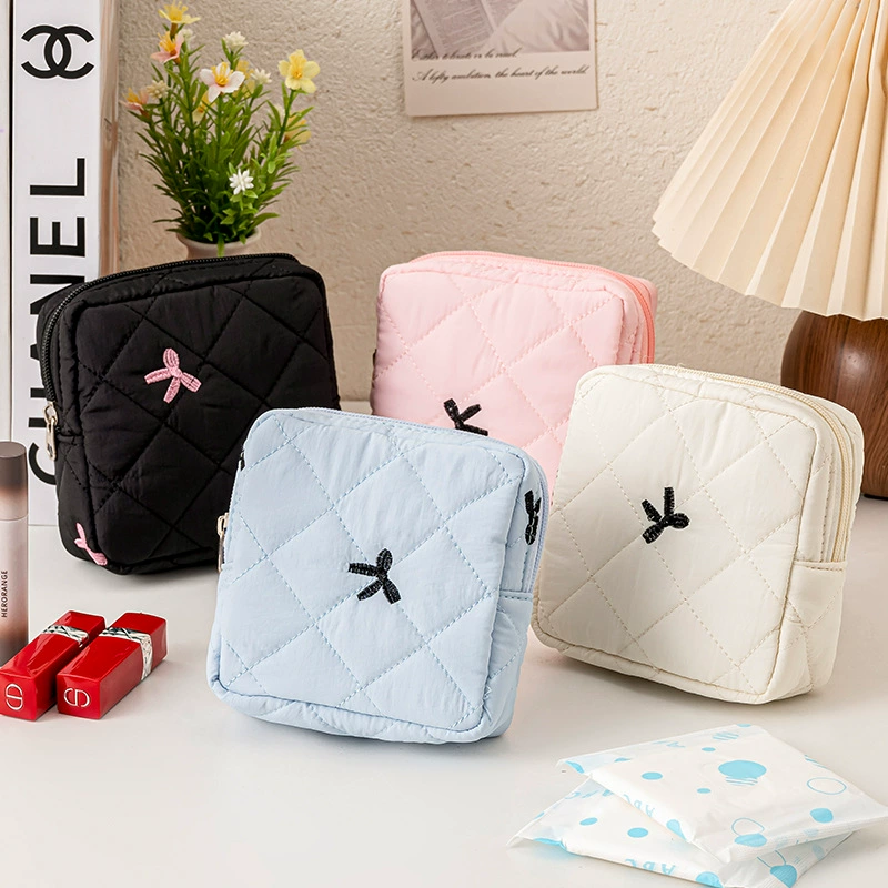 Прокладки гигиенические милые бренда, organizer bag, салфетки, кошелек