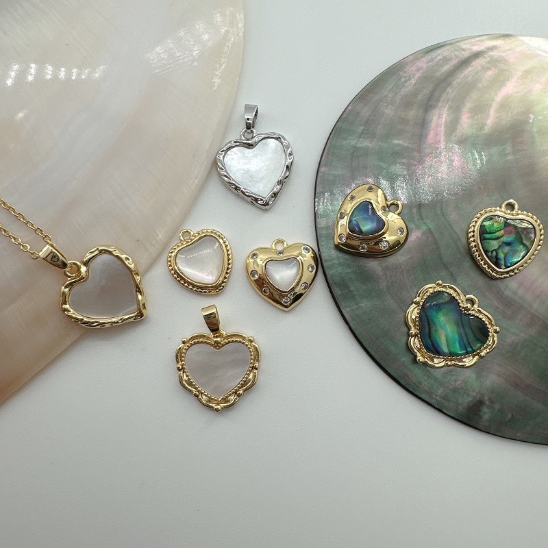 Heart Shape Pattern Plating Design 1 Piece Copper Shell Abalone Shell Heart Shape Pendant
