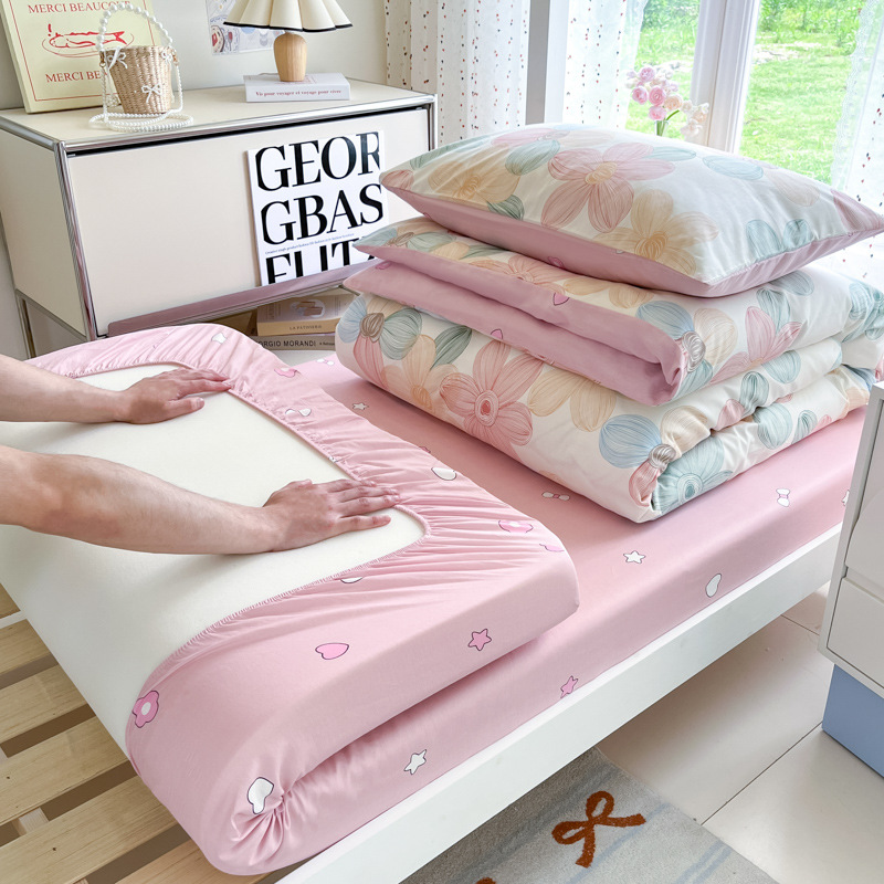 Dormitorio de estudiantes de algodón conjunto de tres piezas de cama 2025 nuevo edredón de algodón sábanas de cubierta de cuatro piezas de ropa de cama